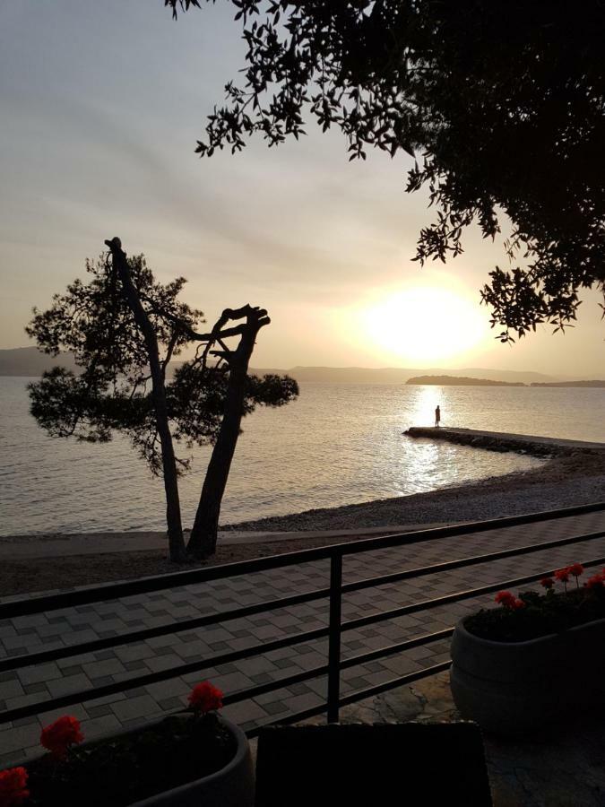 Summertime By Pearl Of The Biograd Biograd Na Moru Eksteriør bilde